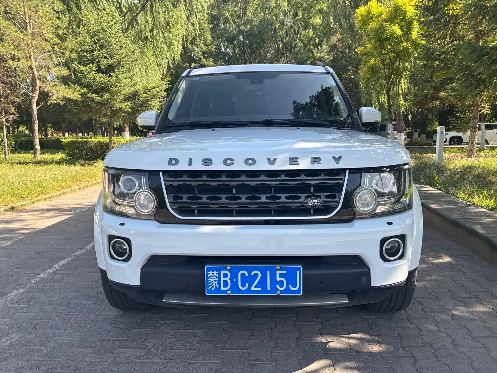 Фото 2 - Land Rover Discovery