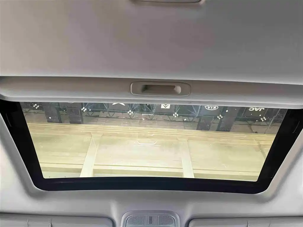 Haval M6 2023 PLUS 1.5T DCT Luxury Smart Connect фото 10