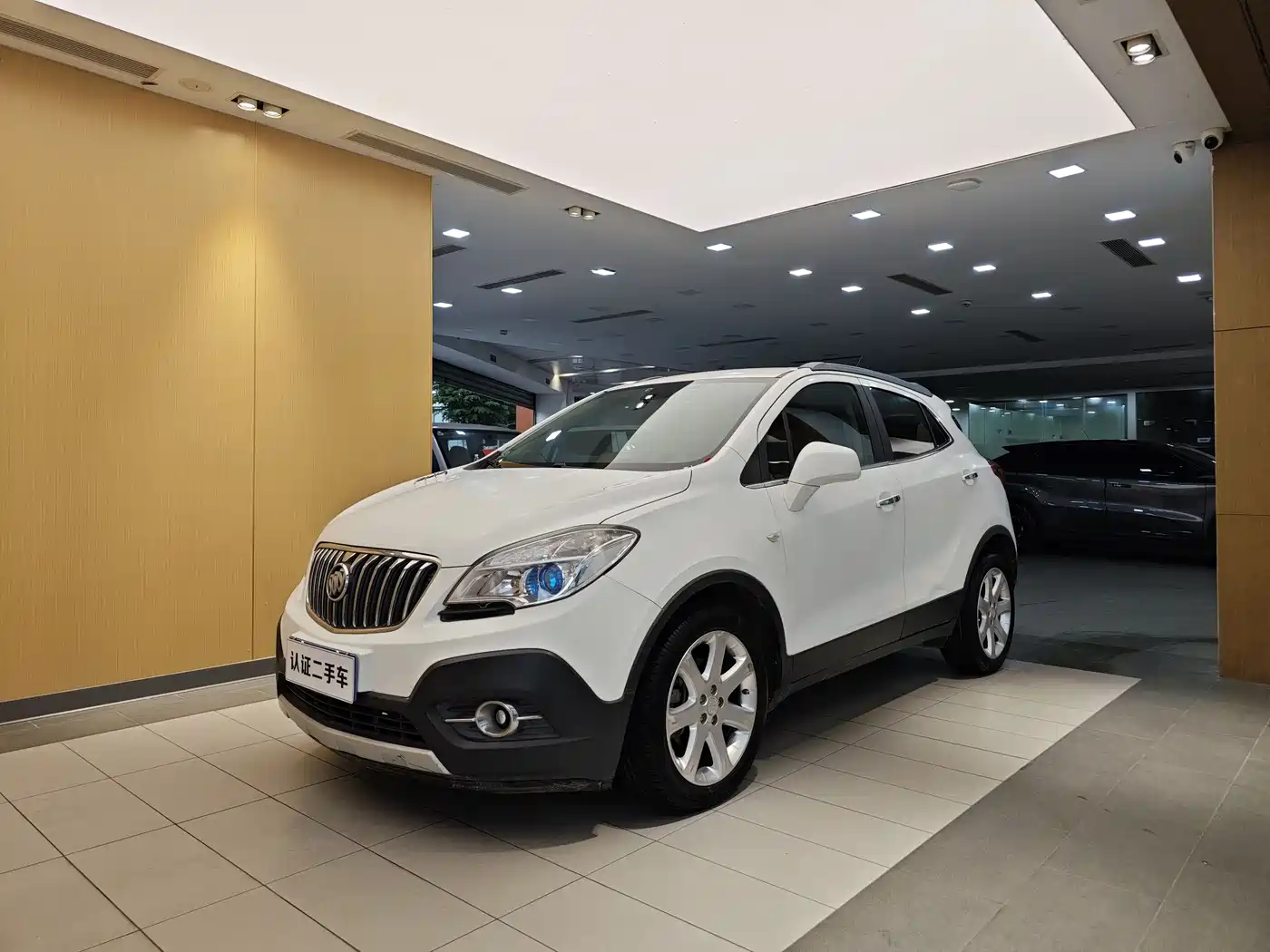 Buick Encore 2014 1.4T Automatic 2WD Urban Elite