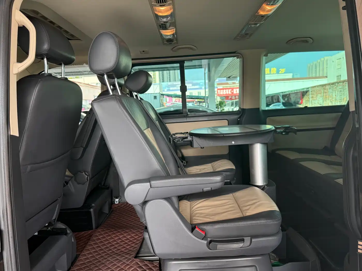 Volkswagen Multivan 2014 2012 2.0TSI 4WD Premium