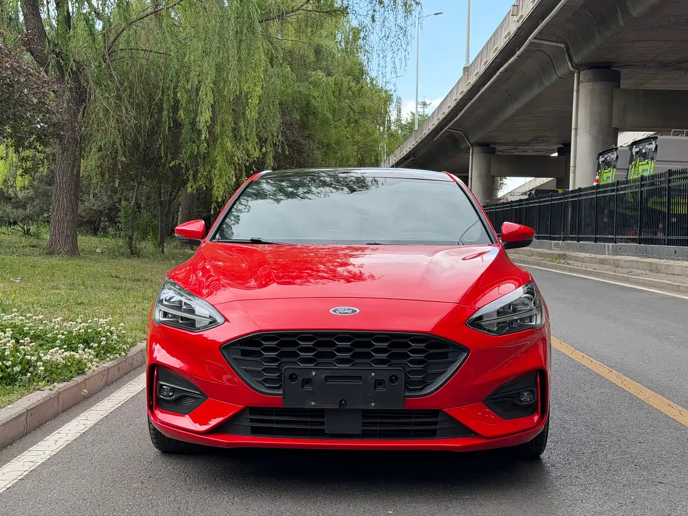 FORD FOX