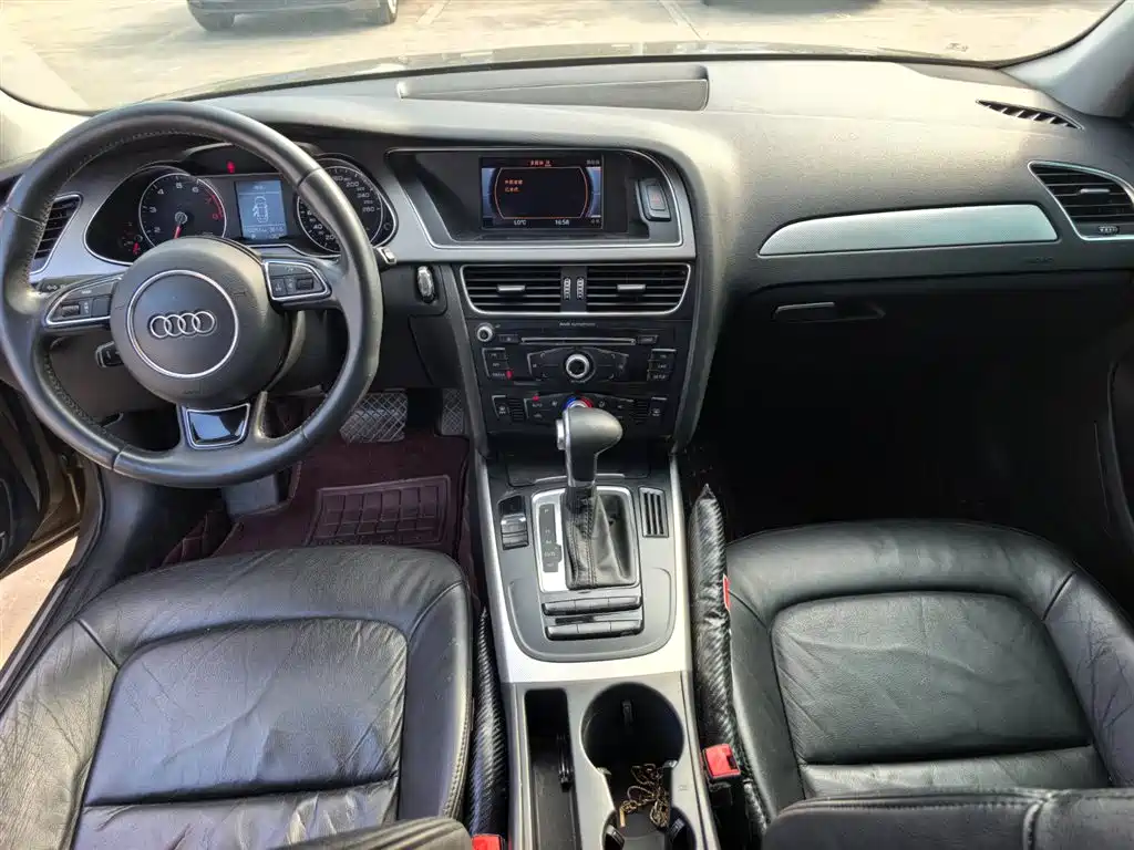 Audi A4L 2013 35 TFSI Automatic Standard фото 11