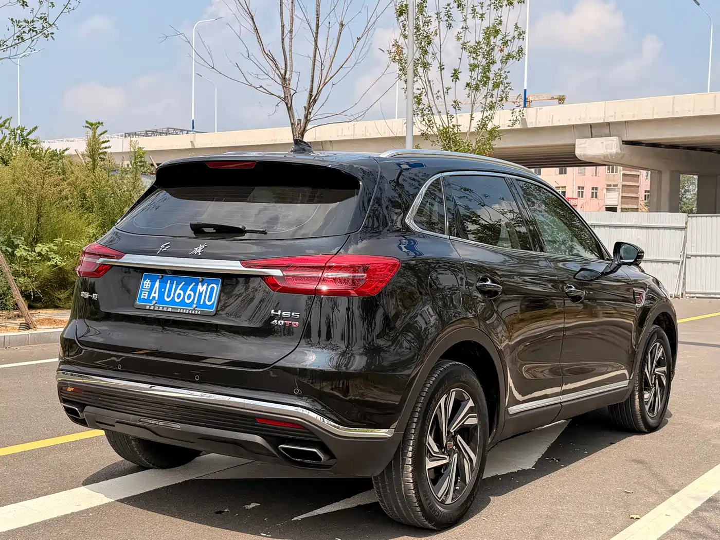 Фото 6 - Hongqi HS5