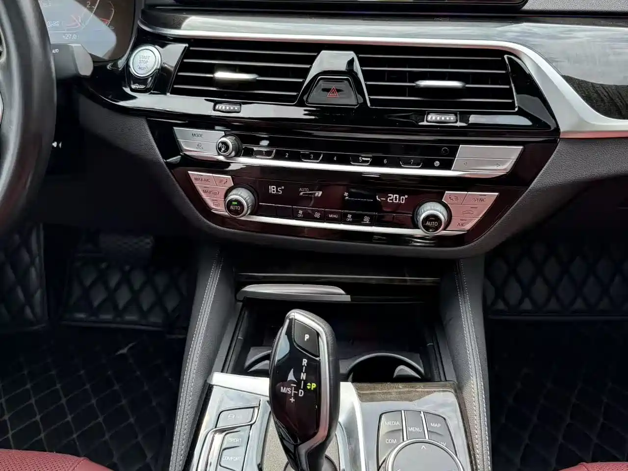 BMW 5 Series 2022 525Li M Sport Package фото 5