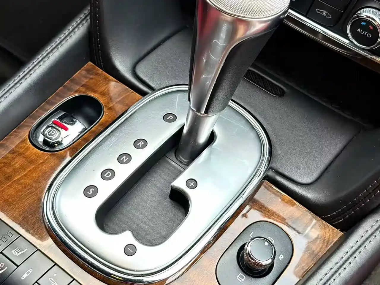 Bentley Continental 2014 2012 4.0T GT V8