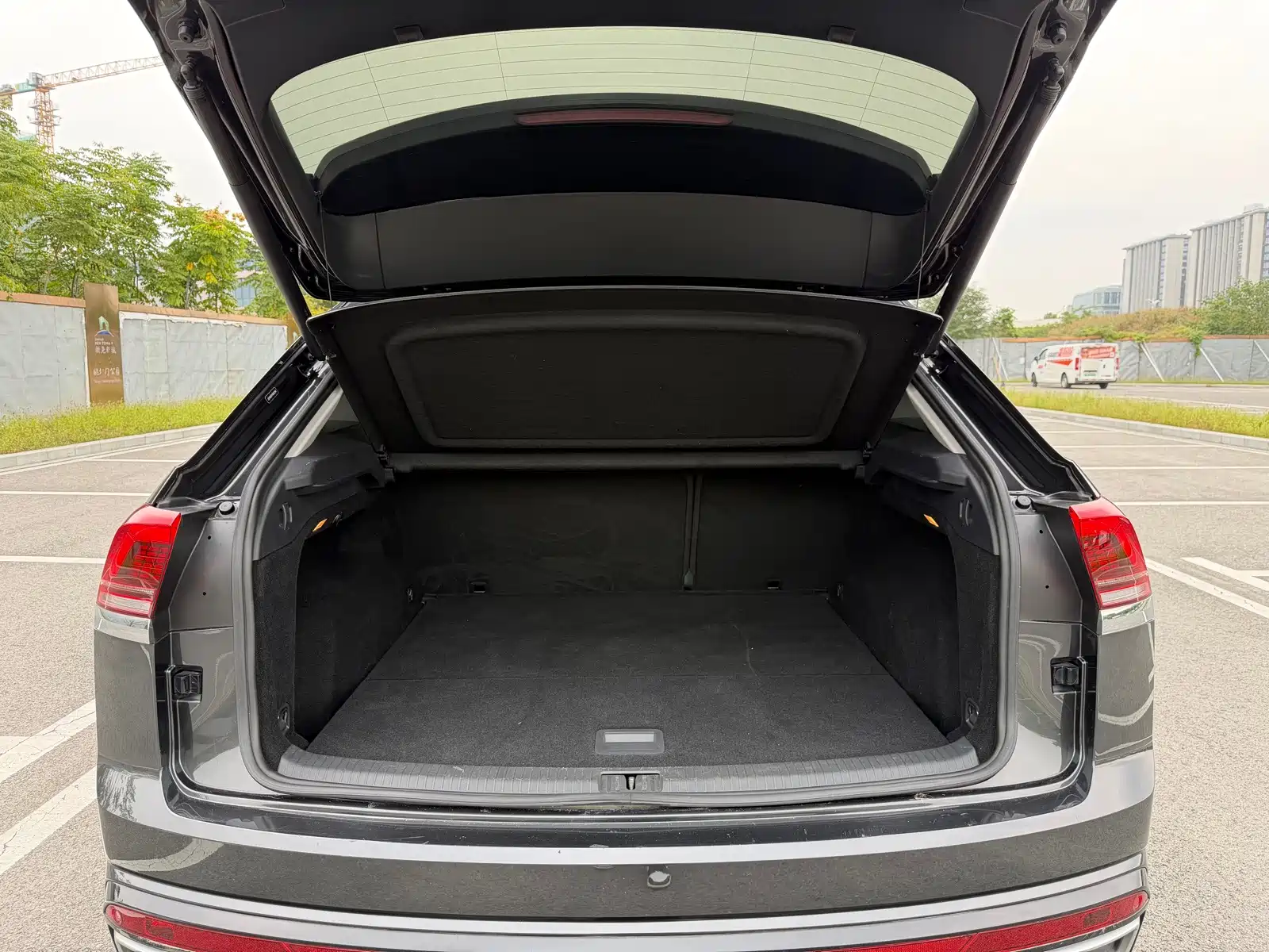 Фото 20 - Volkswagen Teramont