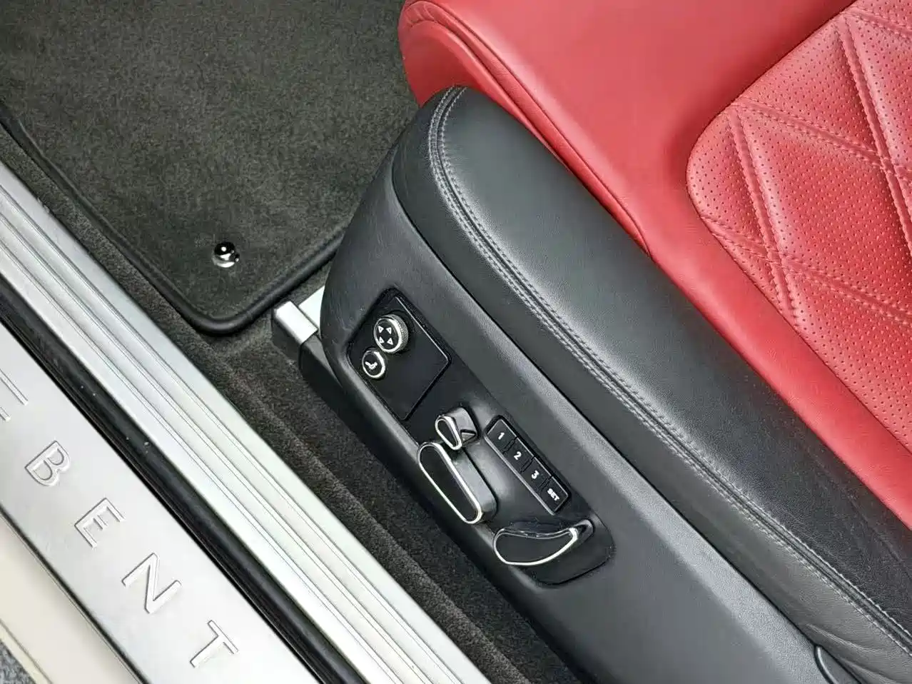 Bentley Continental 2014 2012 4.0T GT V8