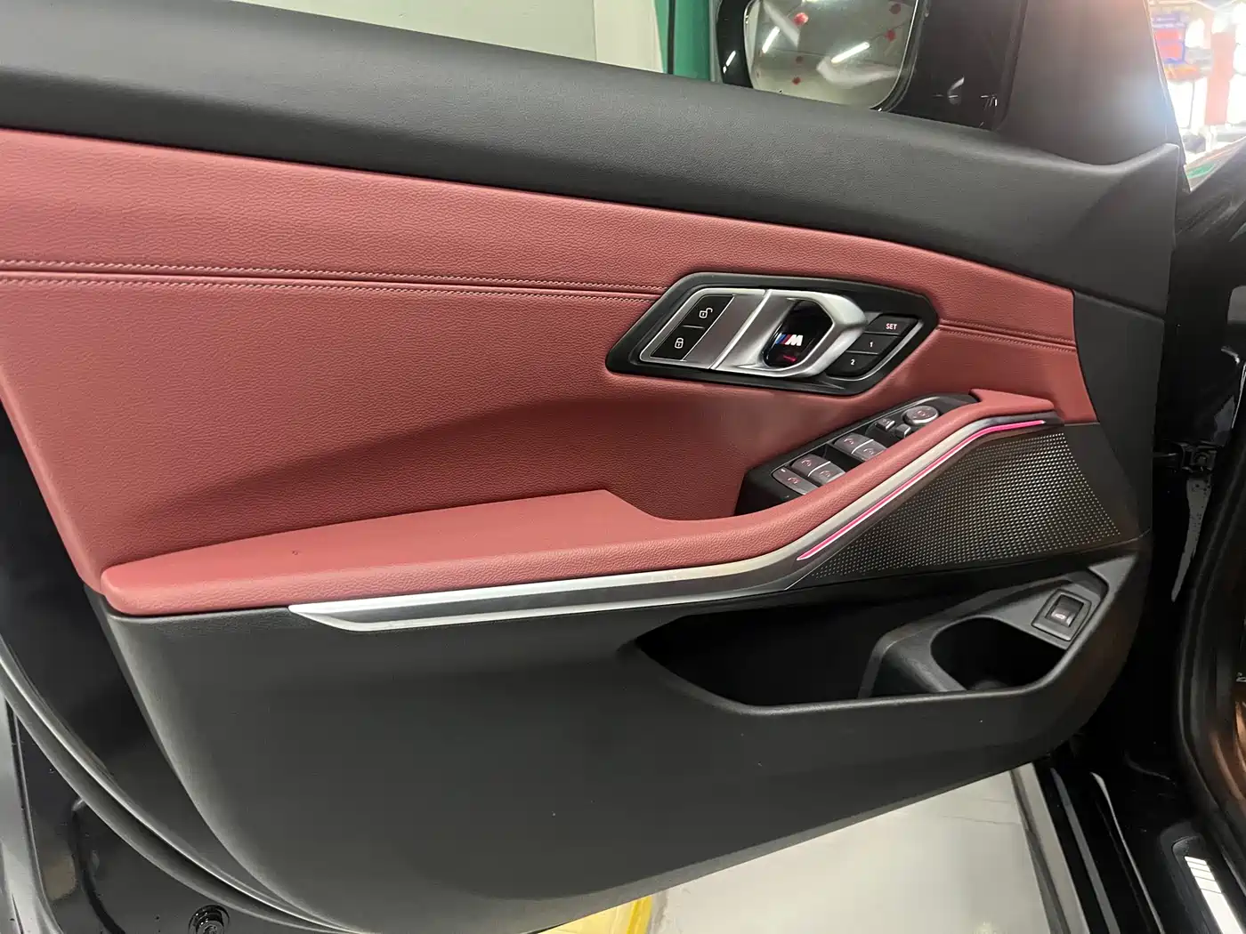 BMW 3 Series 2024 325Li M Sport Package фото 17
