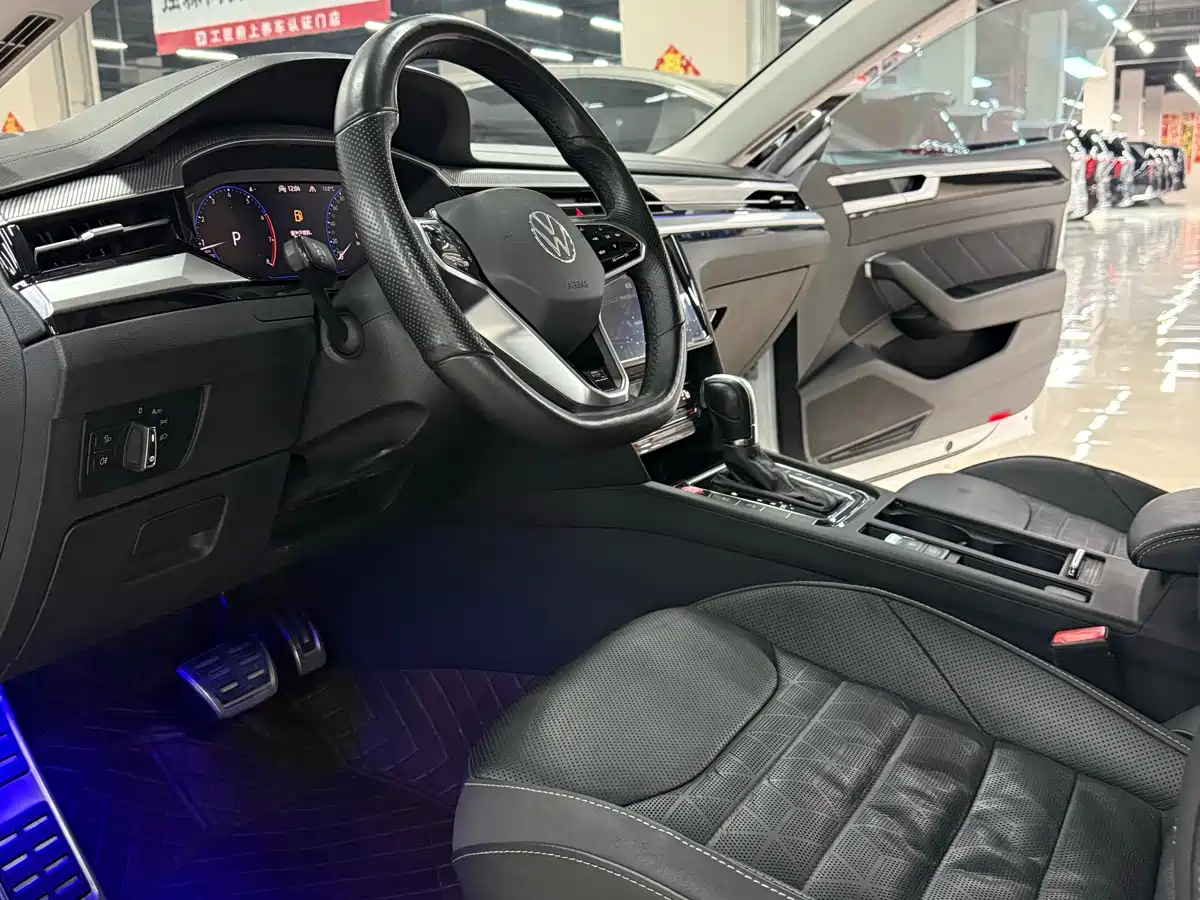Volkswagen FAW-Volkswagen CC 2021 380TSI Eye-catching Edition фото 7