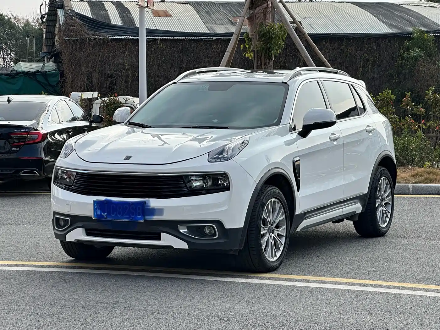 Lynk & Co 01 2017 2.0T 2WD