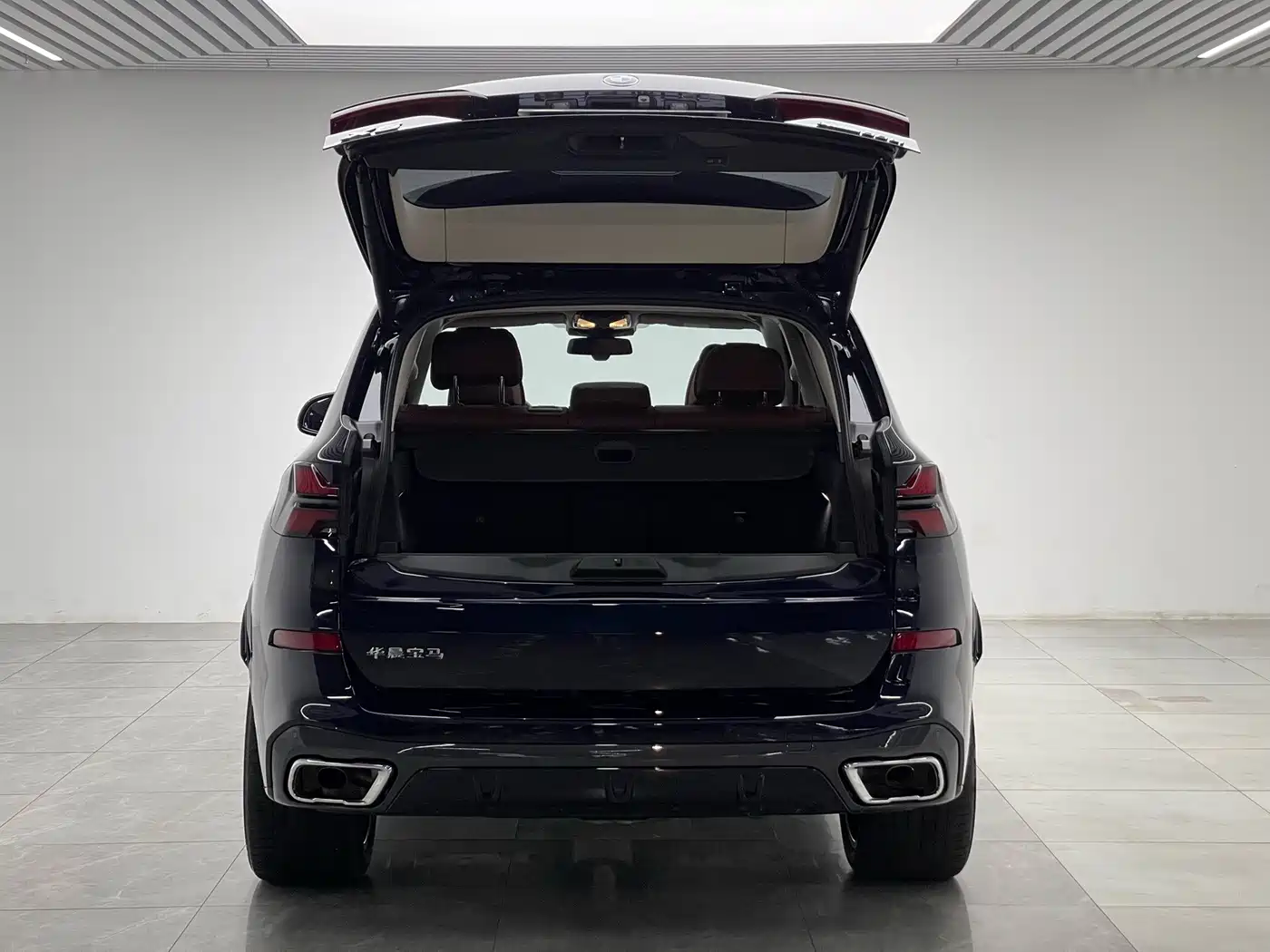 BMW X5 2026 2026 xDrive 30Li Luxury M Sport Night Edition Package