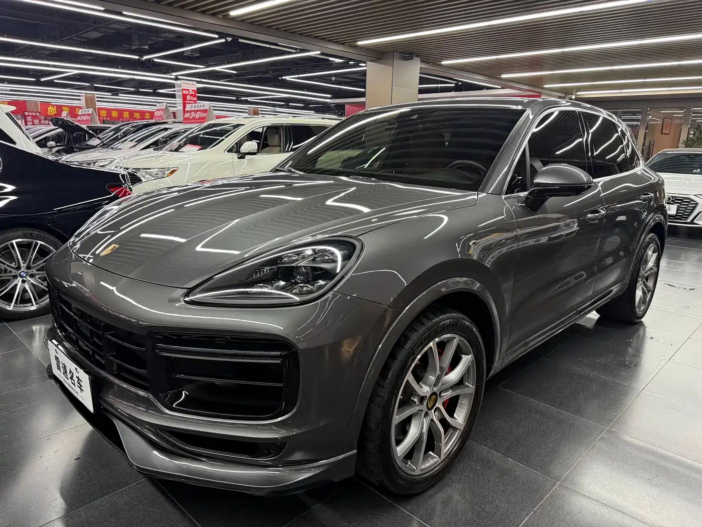 Porsche Cayenne, 2022