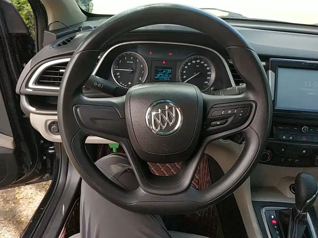 Фото 11 - Buick Excelle
