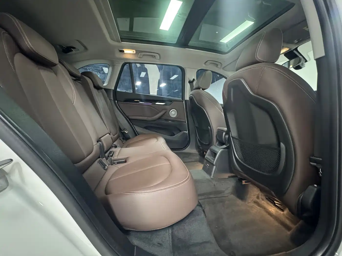 BMW X1 2022 sDrive20Li Fashion фото 8