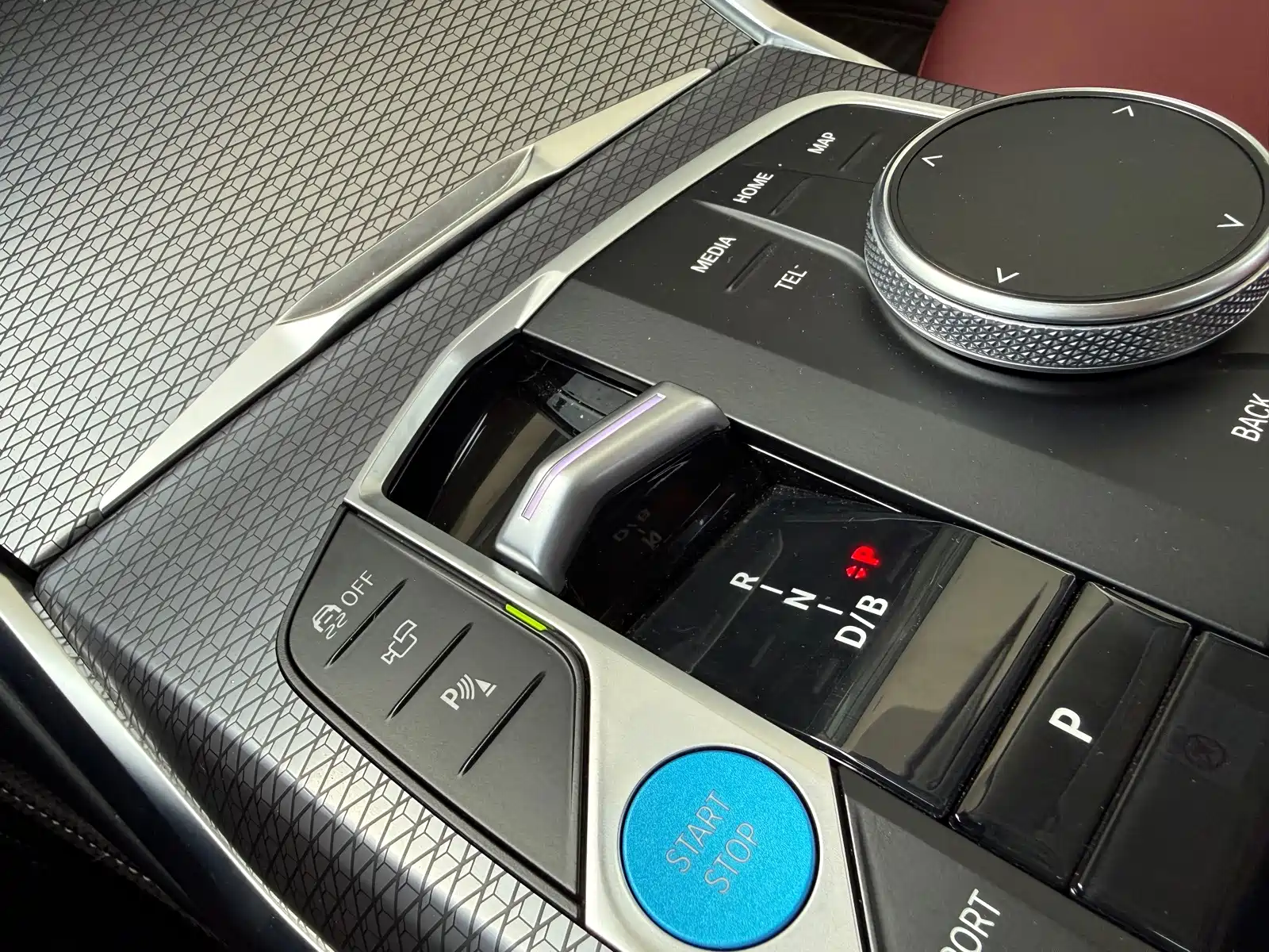 Фото 8 - BMW i3