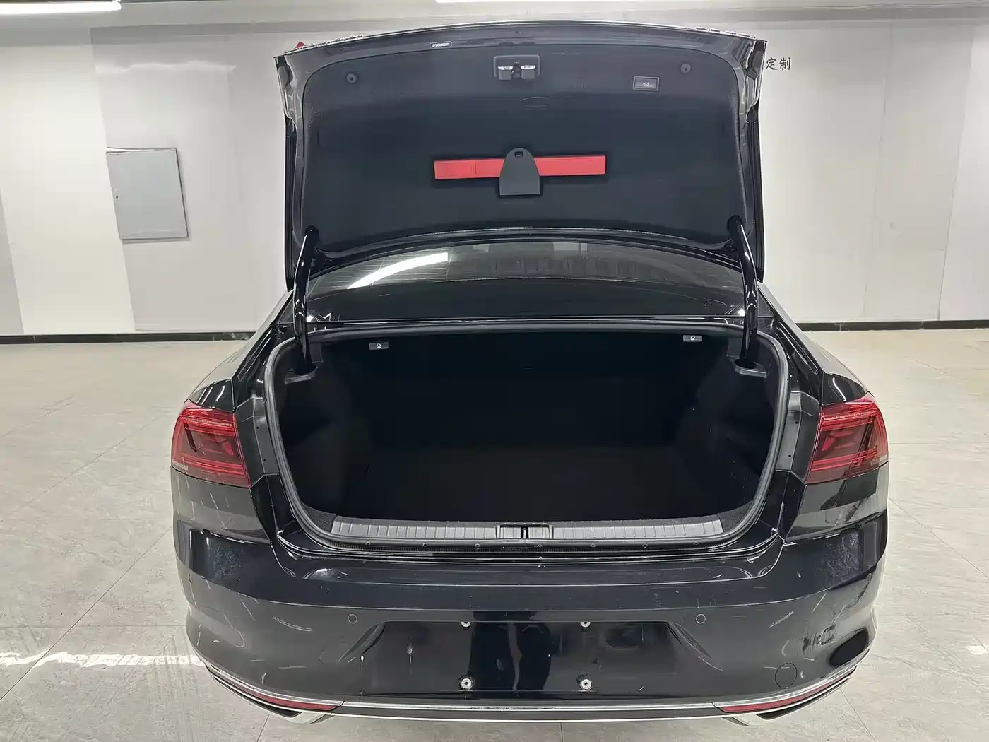 Volkswagen Magotan 2020 330TSI DSG Luxury фото 6