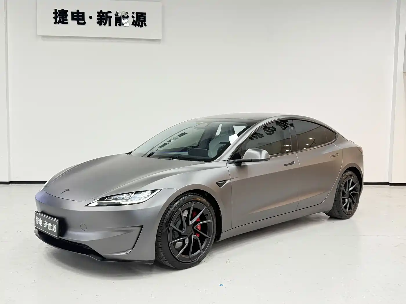 Tesla Model 3 2024 High-Performance All-Wheel Drive Edition