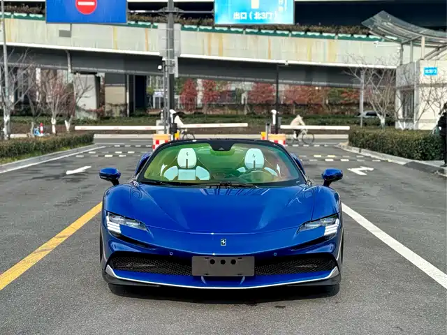 Ferrari SF90 2021 3.9T V8 Spider