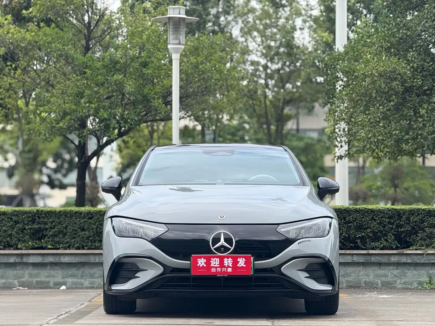 Mercedes-Benz EQE 2022 350 Pioneer Edition фото 2