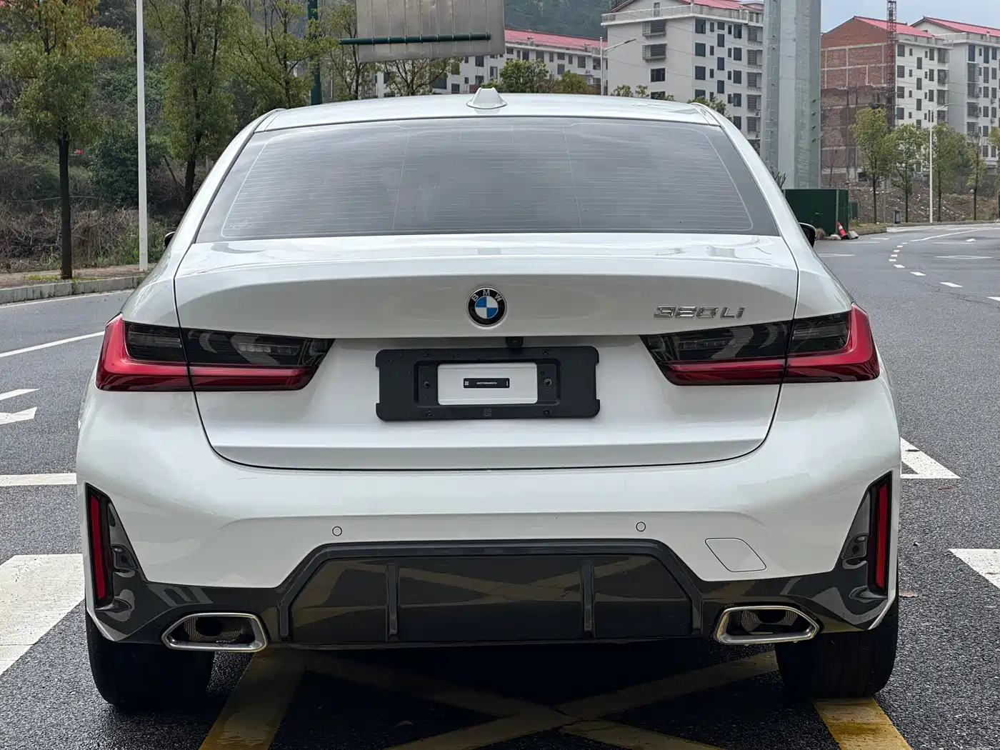 BMW 3 Series 2024 320Li M Sport Package фото 8