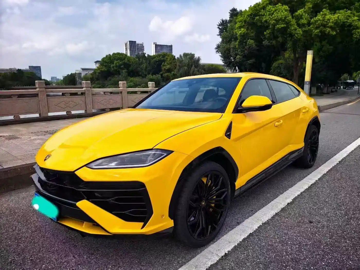 Lamborghini Urus SE 2026