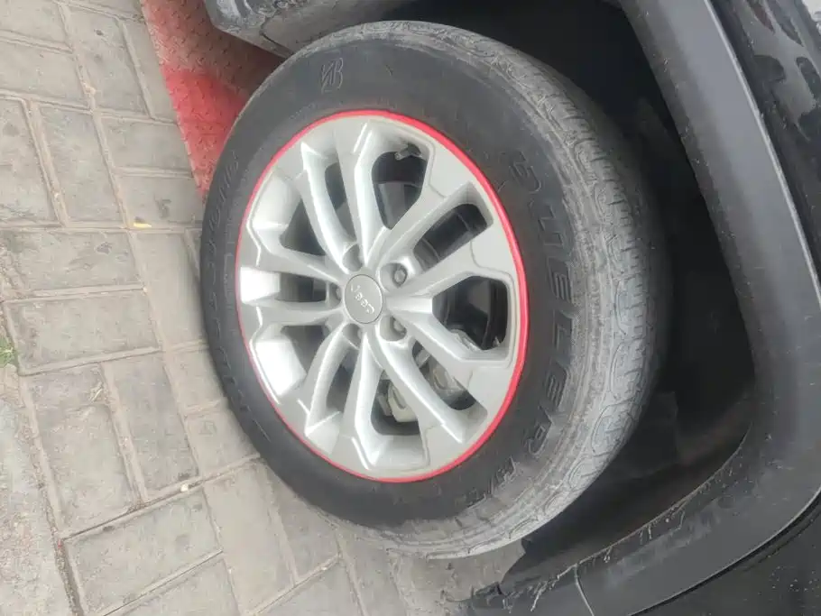 Фото 6 - Jeep Compass