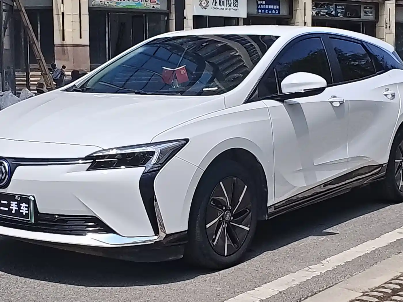 BUICK SLIGHTLY BLUE 6