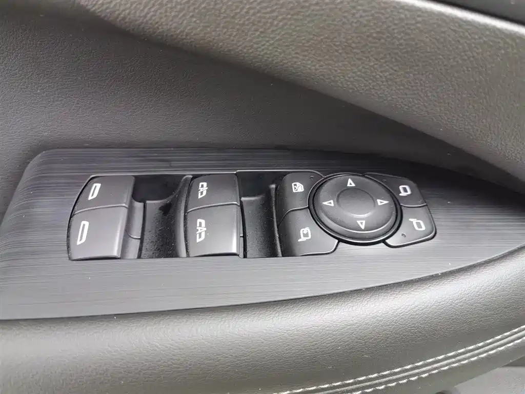 Buick LaCrosse 2021 652T Luxury Edition фото 9