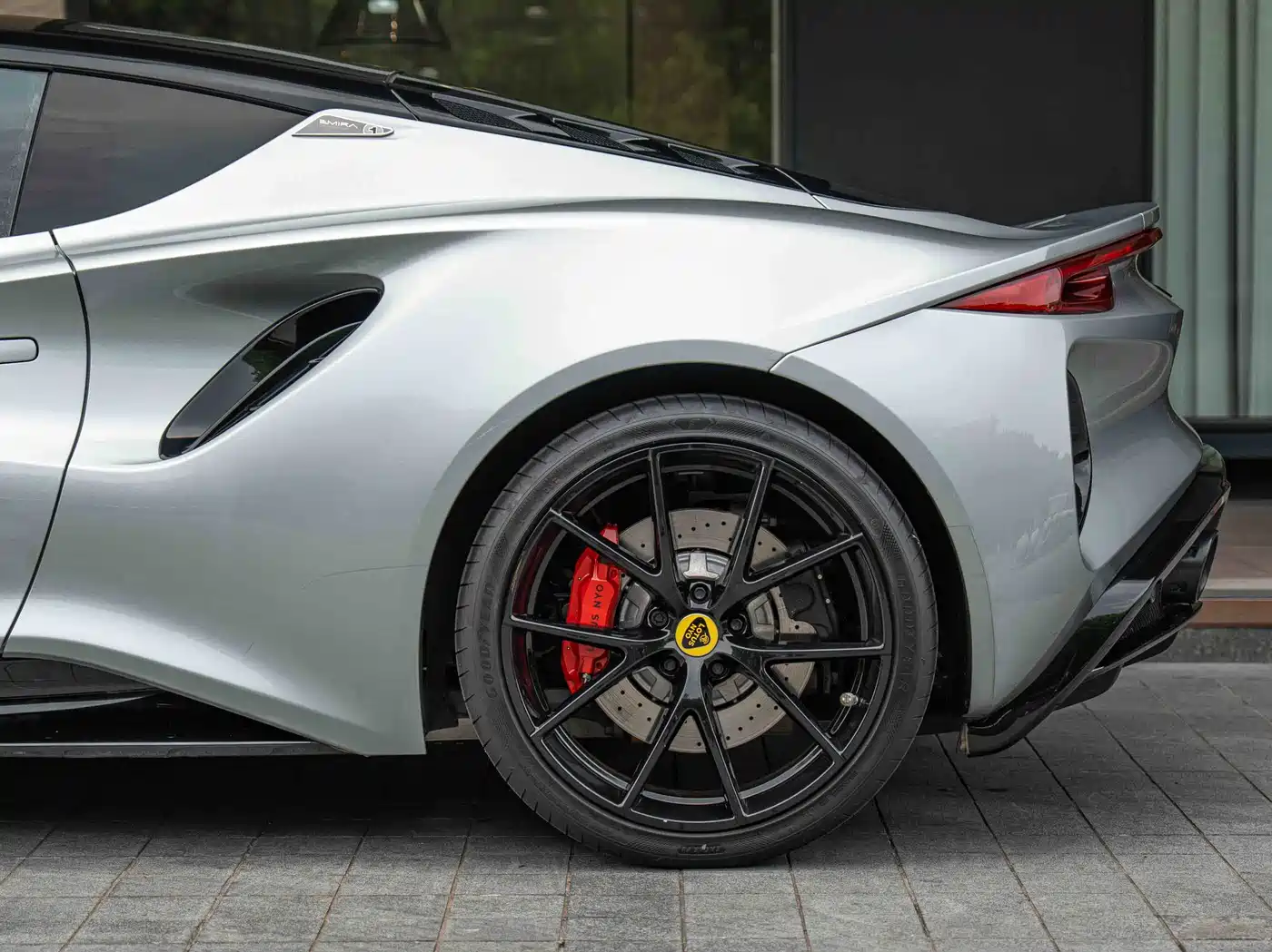 Lotus Cars EMIRA 2021 2.0T DCT First Edition фото 7