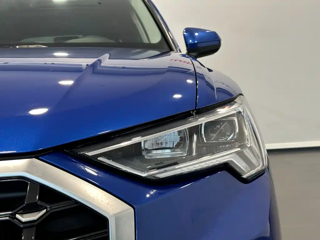 Фото 12 - Audi Q3