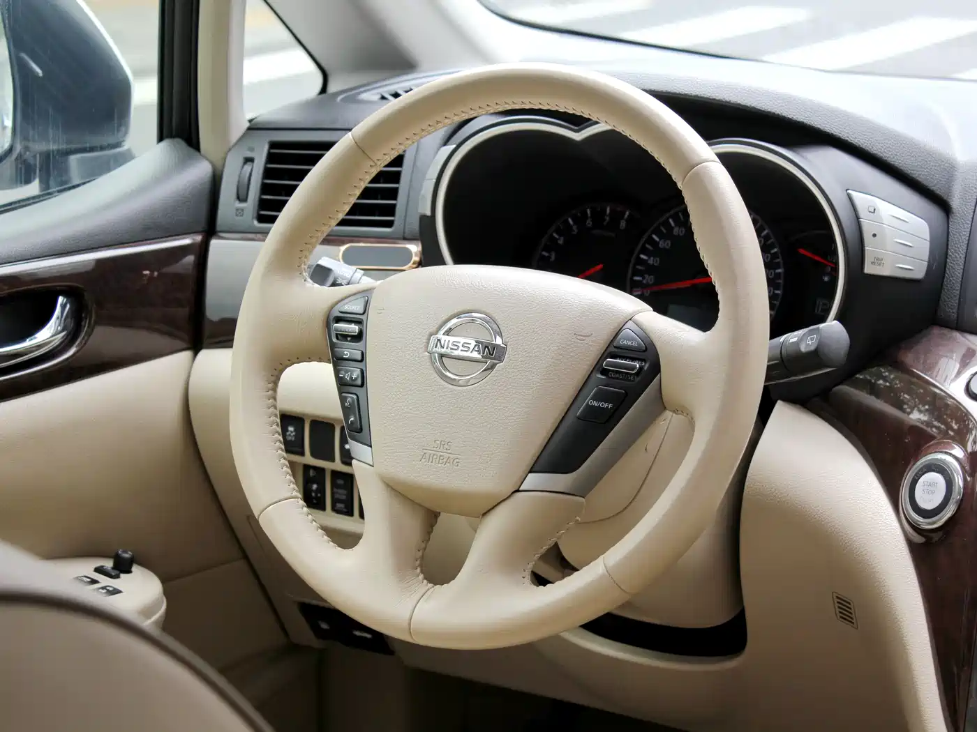 Nissan Quest 2017 2015 3.5L SL