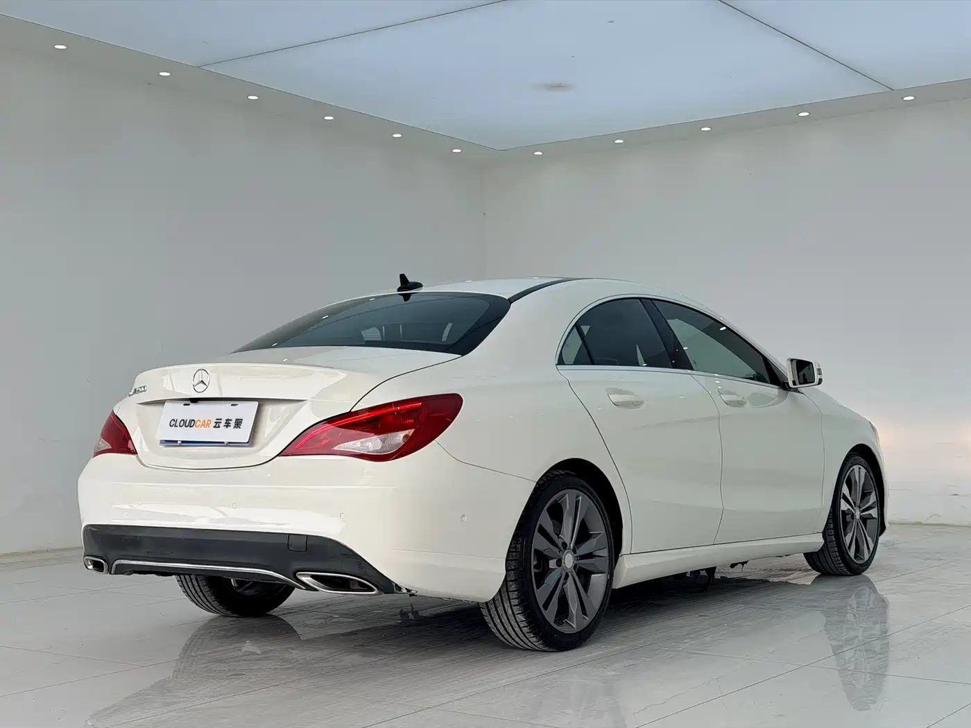 Mercedes-Benz CLA (Import) 2016 Facelift CLA 200 Sport фото 4