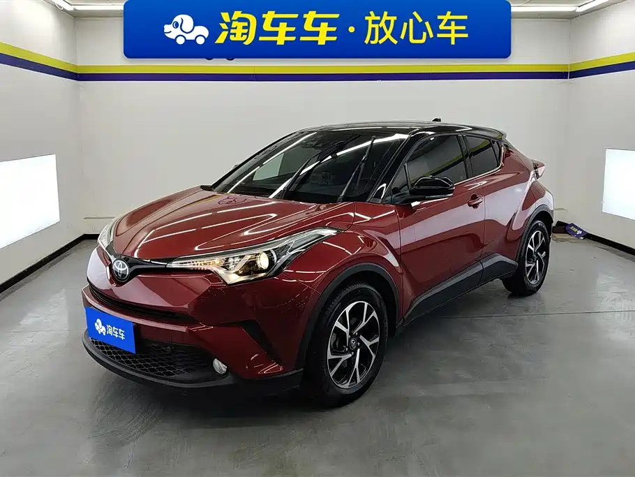 Toyota C-HR 2018 2.0L Leading Sunroof Edition China VI