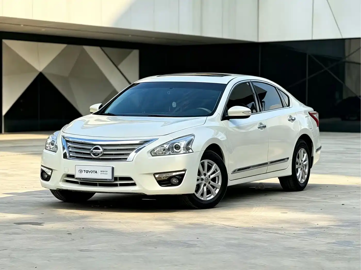 Фото 3 - Nissan Teana