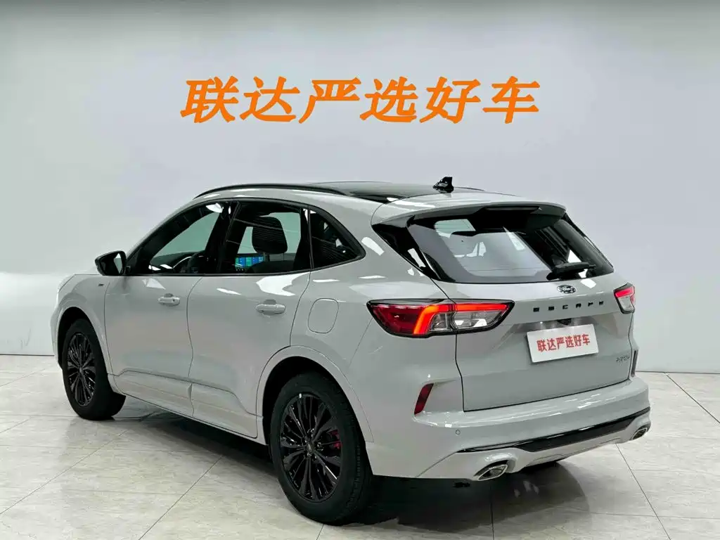 Ford Escape 2023 2024 Model EcoBoost 245 4WD ST-Line Pro
