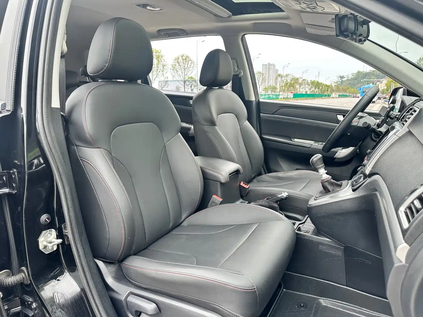 Haval M6 2019 1.5T Manual 2WD Elite Type China V фото 23