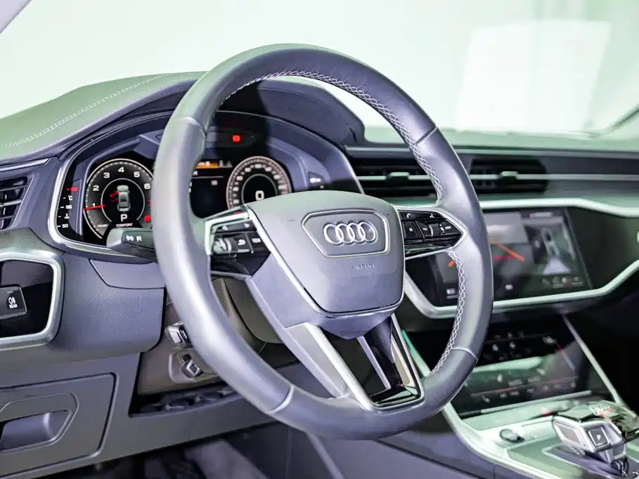 Audi A7 2024 2024 45 TFSI Premium Selection