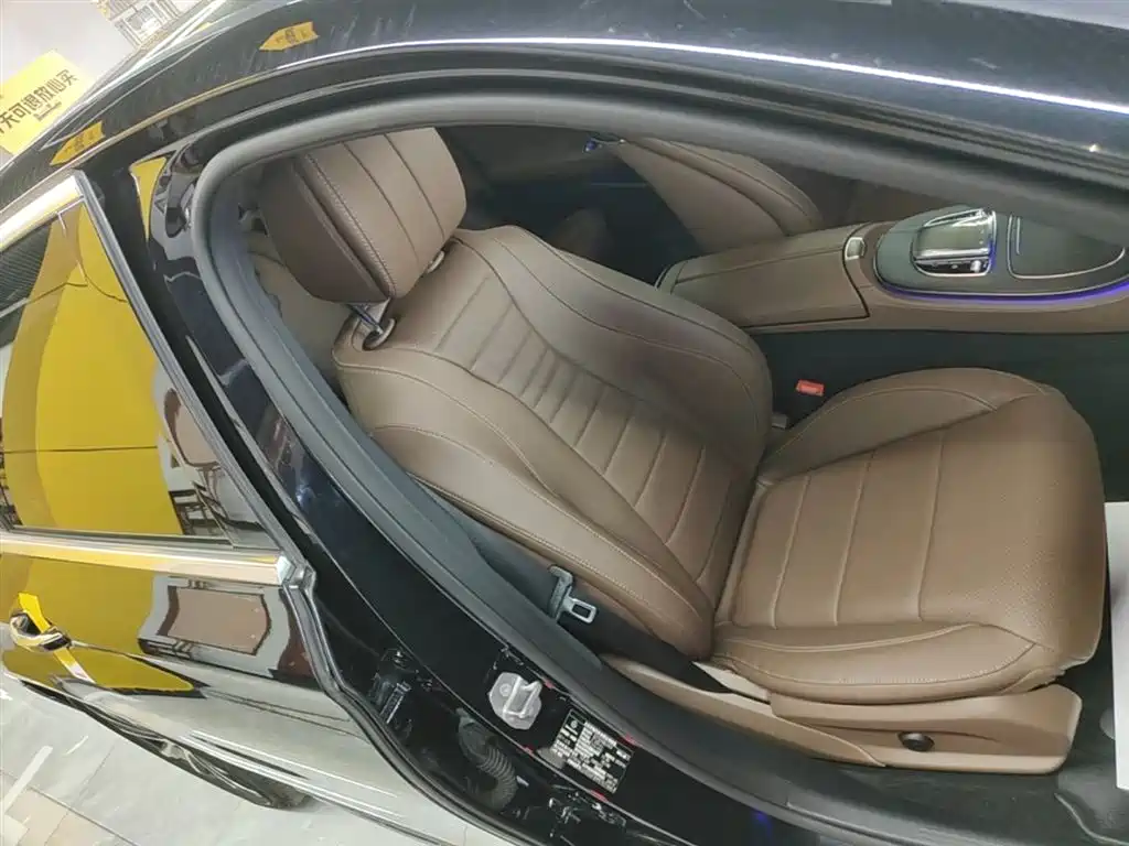 Mercedes-Benz E-Class New Energy 2023 E 350 e L Plug-in Hybrid Sport Sedan фото 25
