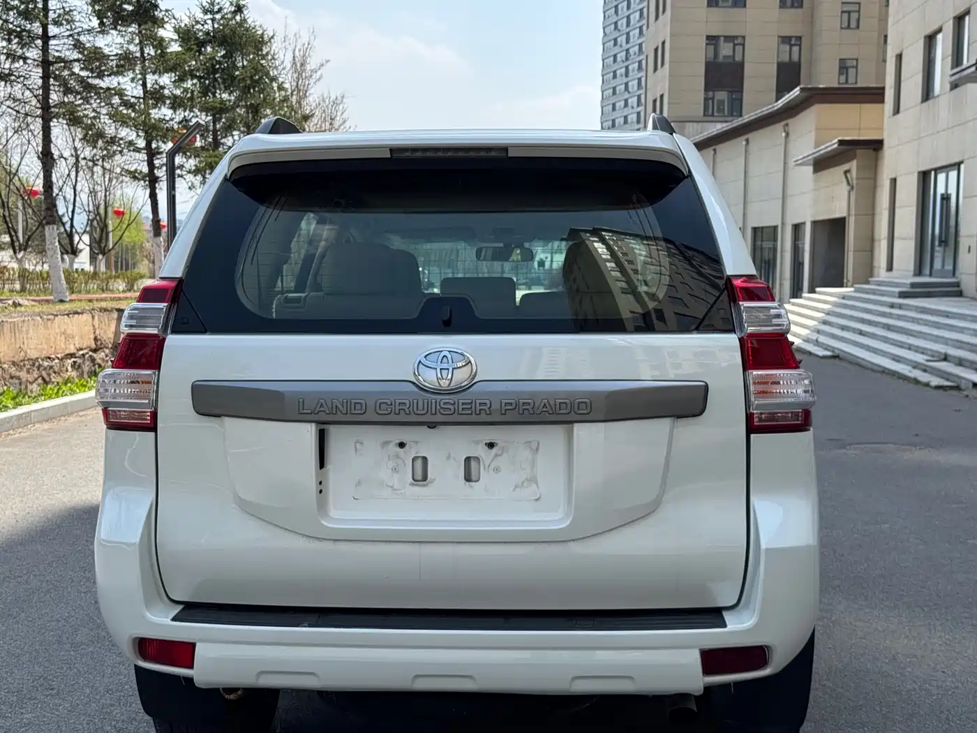 Toyota Prado (Import) 2014 2.7L Automatic Luxury фото 4