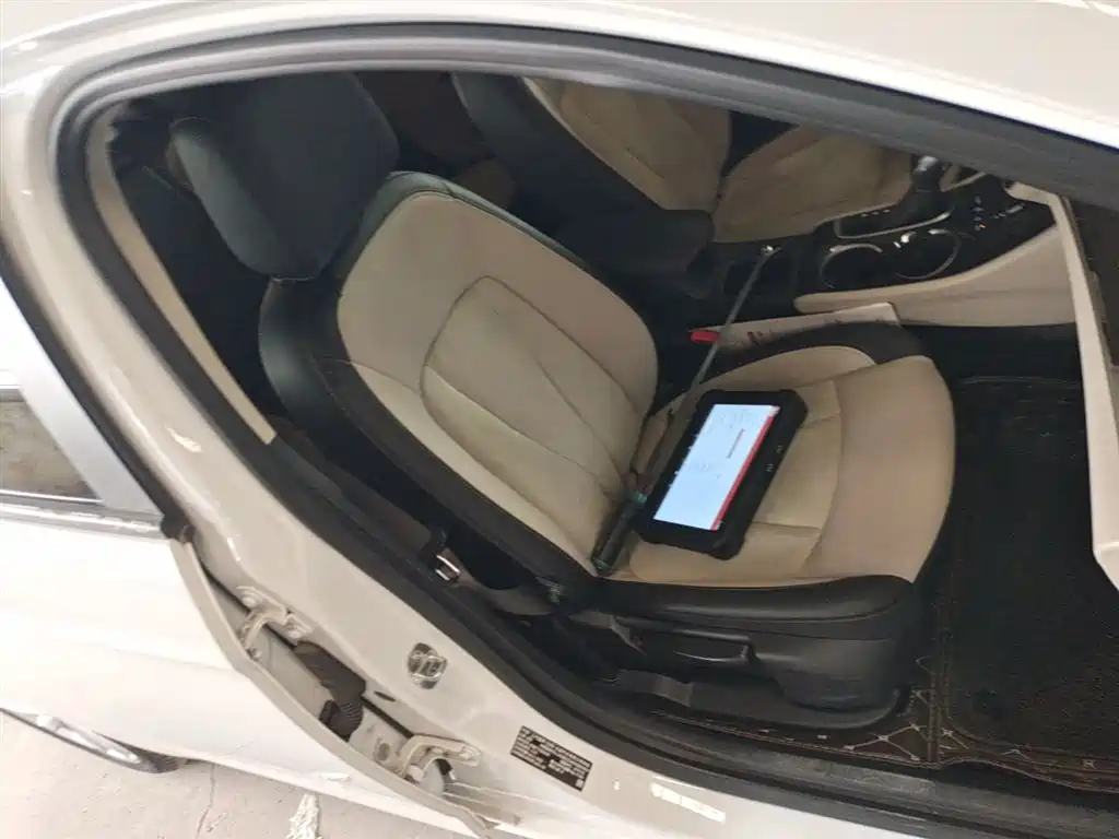 Buick Verano 2019 Sedan 15S Auto Leading фото 25