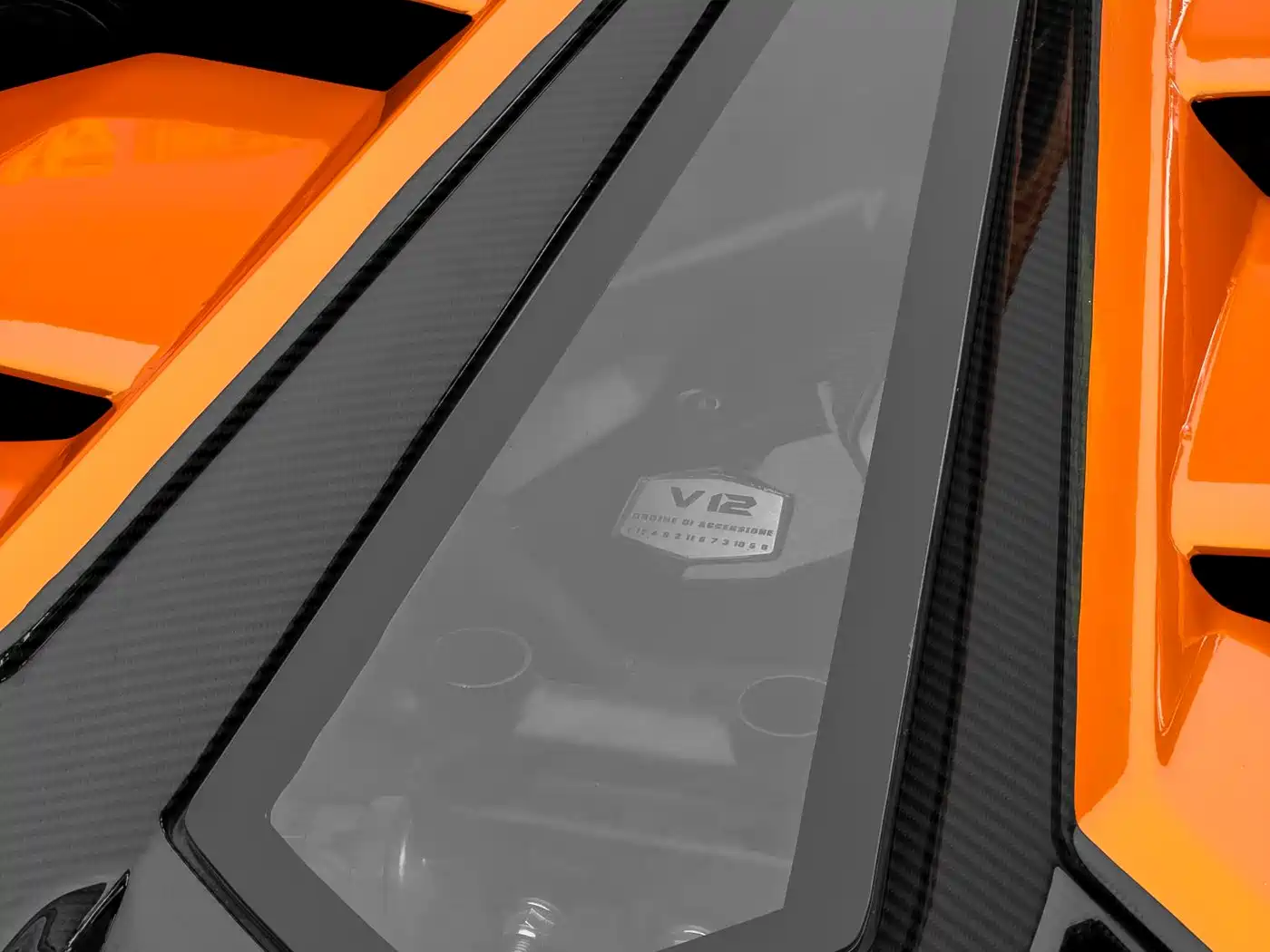 Lamborghini Aventador 2011 LP 700-4 фото 32