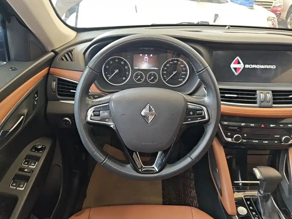 Borgward BX7 2017 2016 28T 4WD Luxury 7-seater