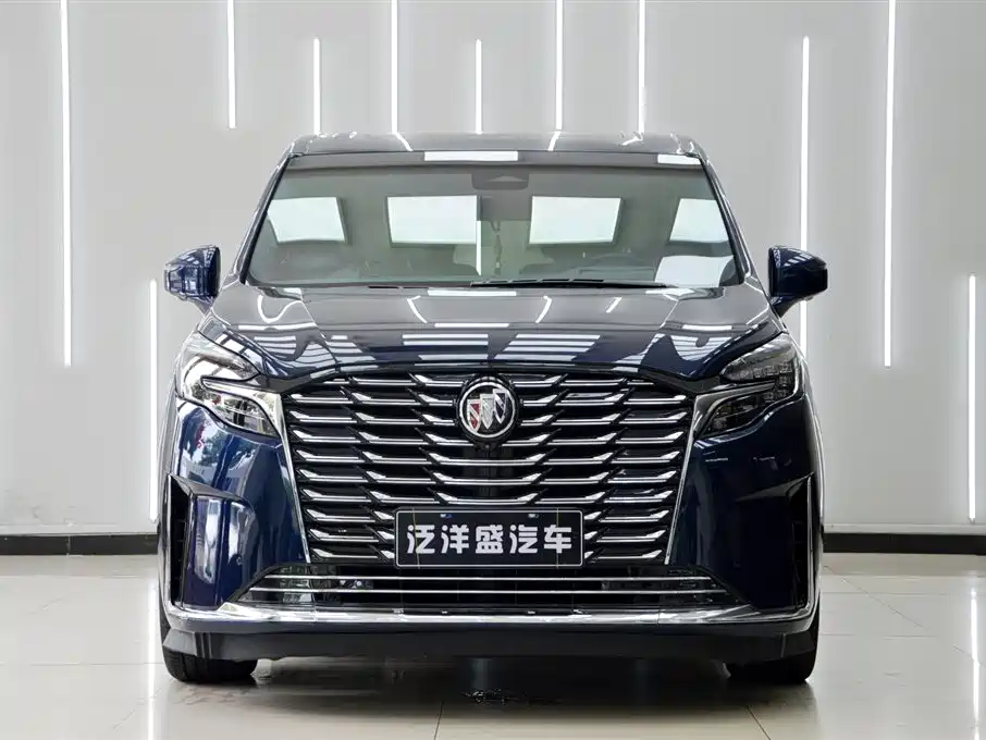Buick GL8 2022 Avenir 4-Seater Prestige Edition фото 2