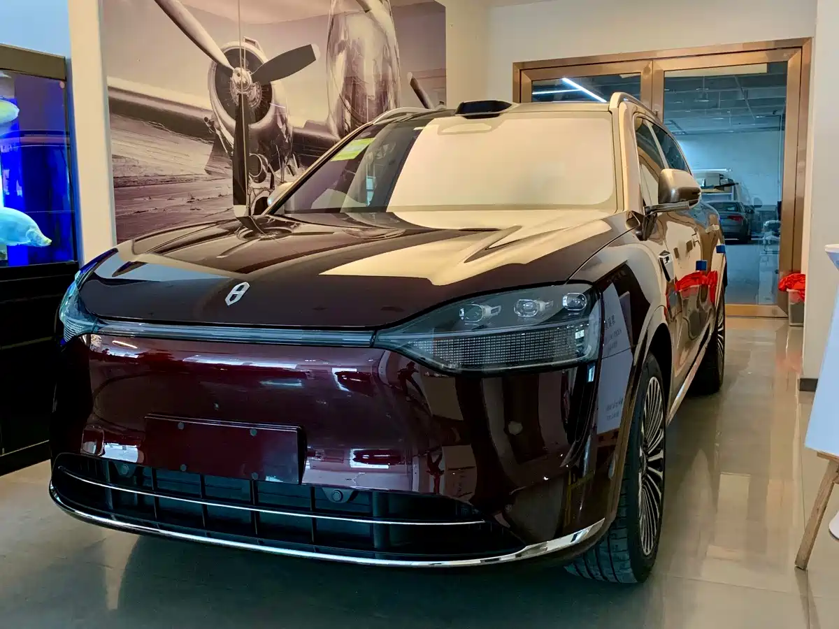 AITO Wenjie AITO M9 2025 Extended Range Ultra 52kWh 6-Seater