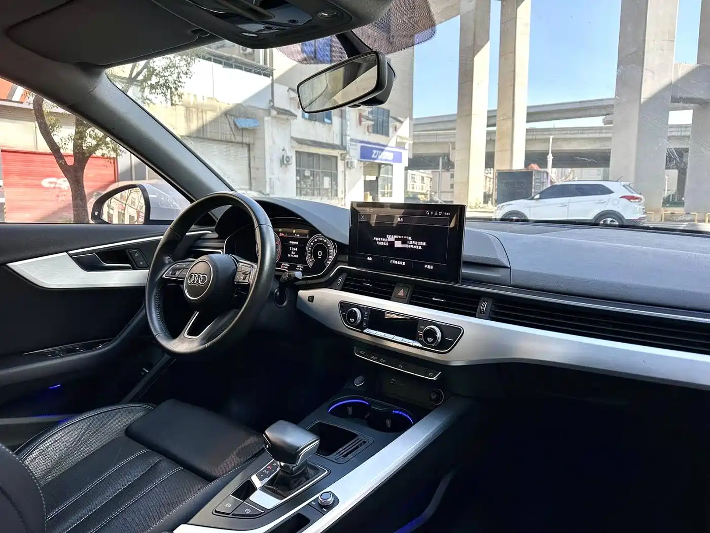 Audi A4L 2020 40 TFSI Fashion Dynamic Edition фото 14