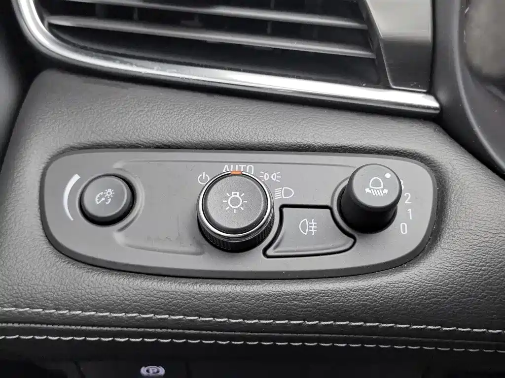 Фото 21 - Buick LaCrosse