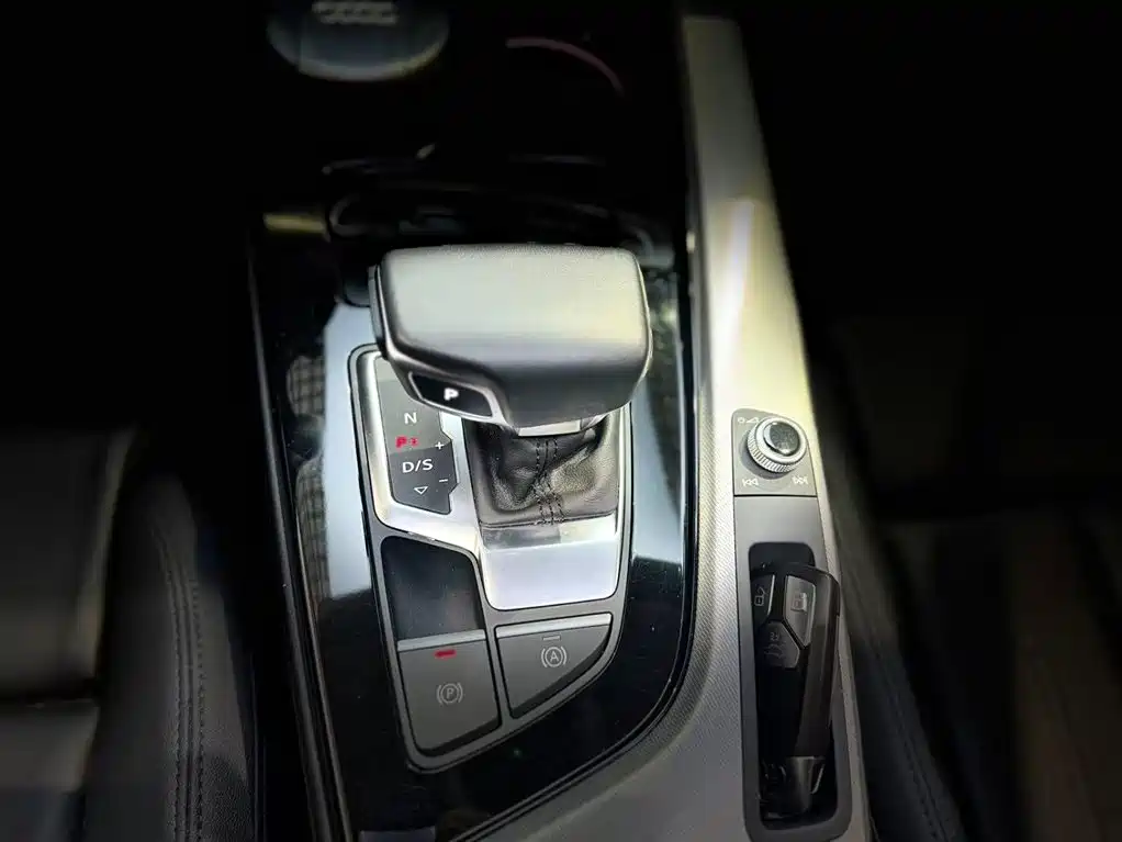 Audi A5 (Import) 2023 Sportback 40 TFSI Fashion Dynamic фото 12