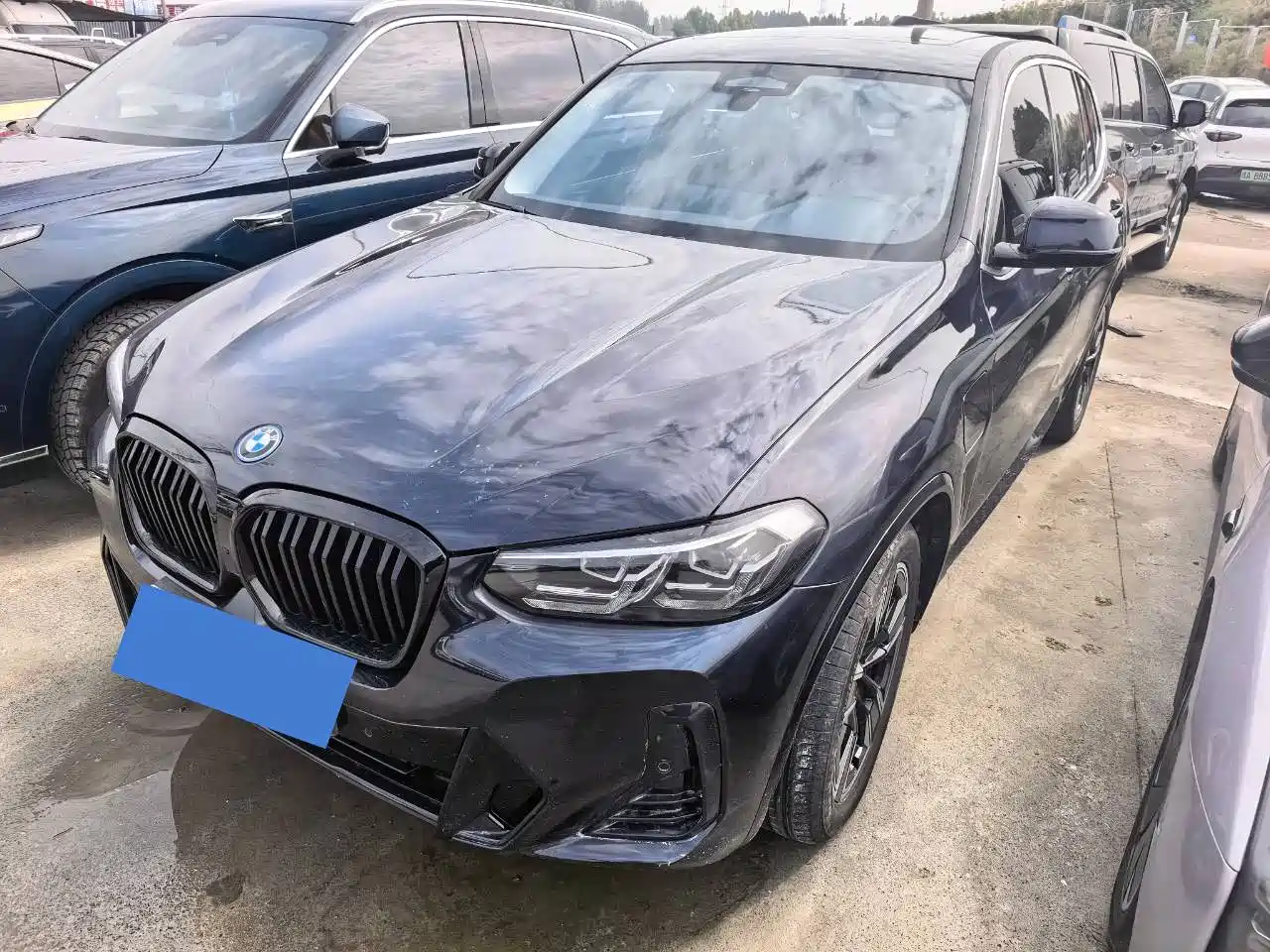 2025 BMW iX3