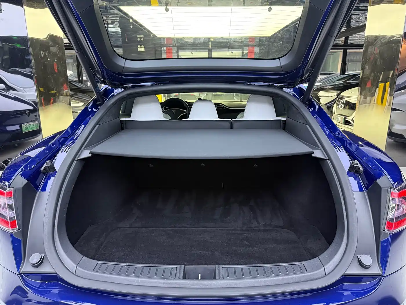 Tesla Model S 2018 2017 Model S 75D Standard Range