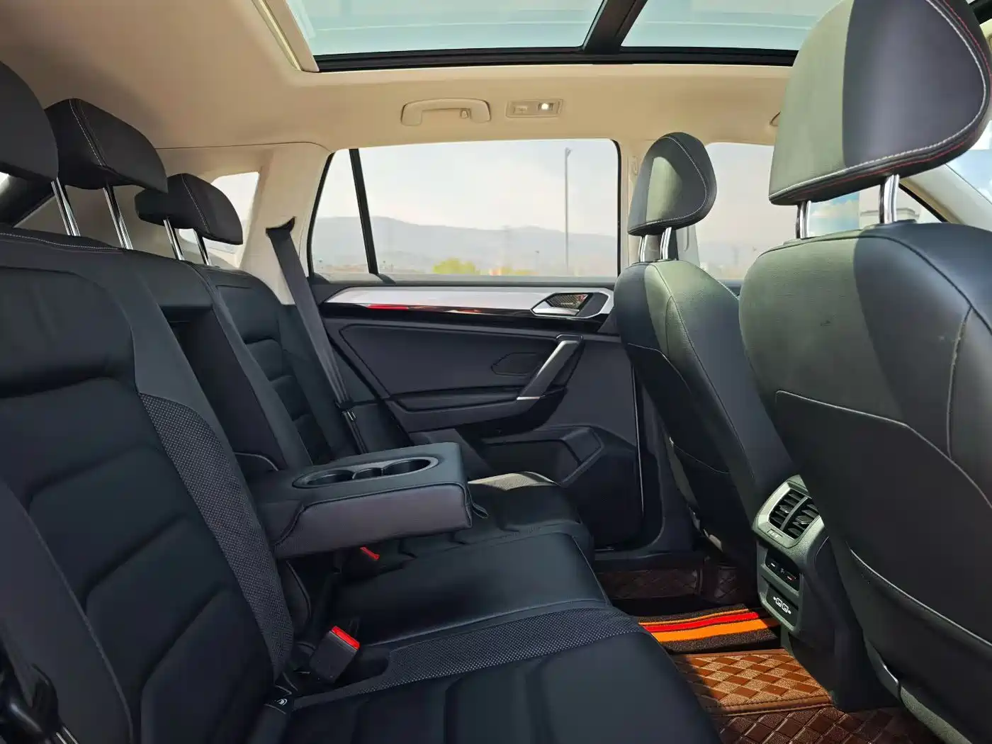 Volkswagen Tayron 2019 Expedition 280TSI 2WD Luxury (China VI) фото 9